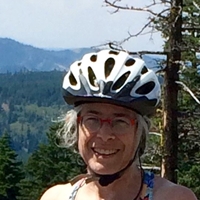 Odette Batik's avatar